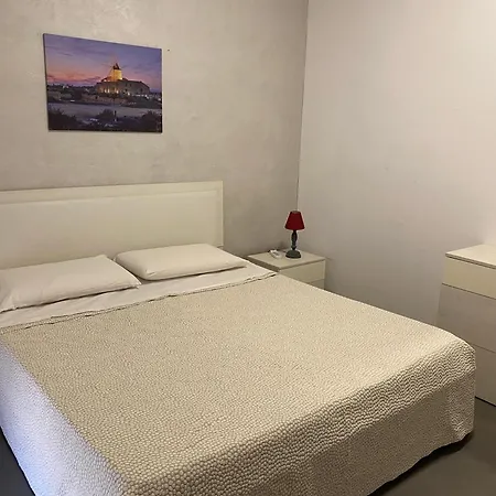Francesca Apartment *